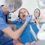 WHAT CAUSES A WHITE TONGUE